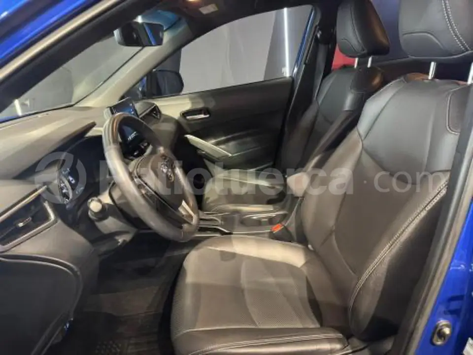 Foto 28 de Toyota COROLLA CROSS