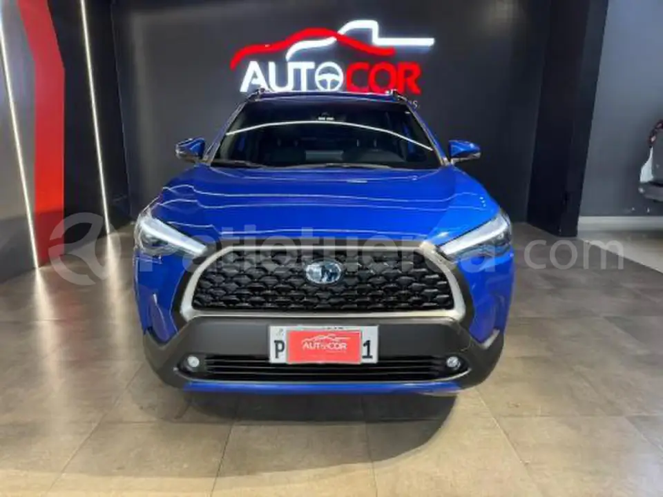 Foto 2 de Toyota Corolla Cross Mid