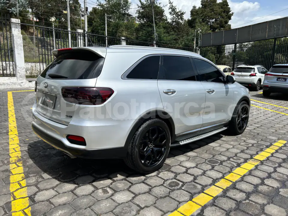 Foto 7 de Kia Sorento