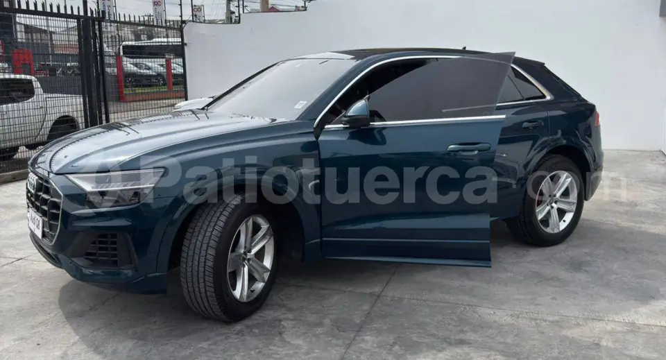 Foto 2 de Audi Q8 TFSI Quattro