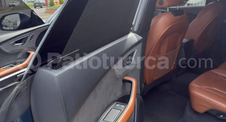 Foto 7 de Audi Q8 TFSI Quattro