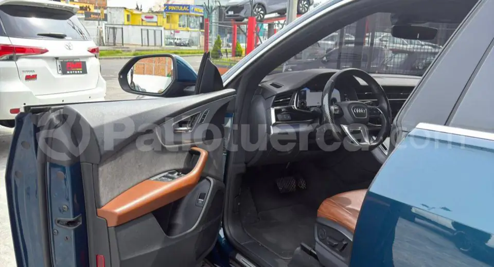 Foto 14 de Audi Q8 TFSI Quattro