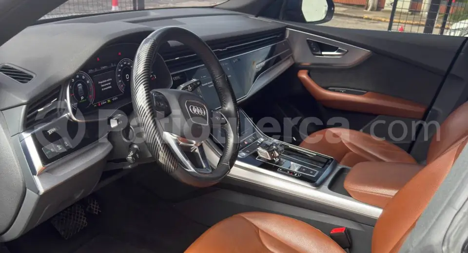 Foto 2 de Audi Q8 TFSI Quattro