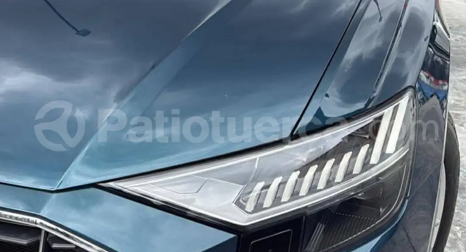 Foto 9 de Audi Q8 TFSI Quattro