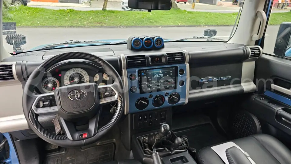 Foto 14 de Toyota FJ Cruiser
