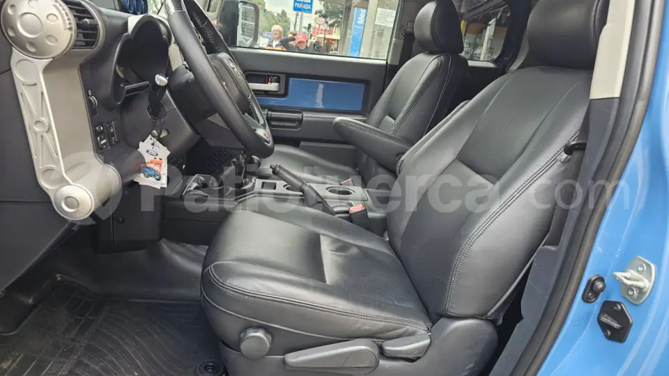 Foto 17 de Toyota FJ Cruiser