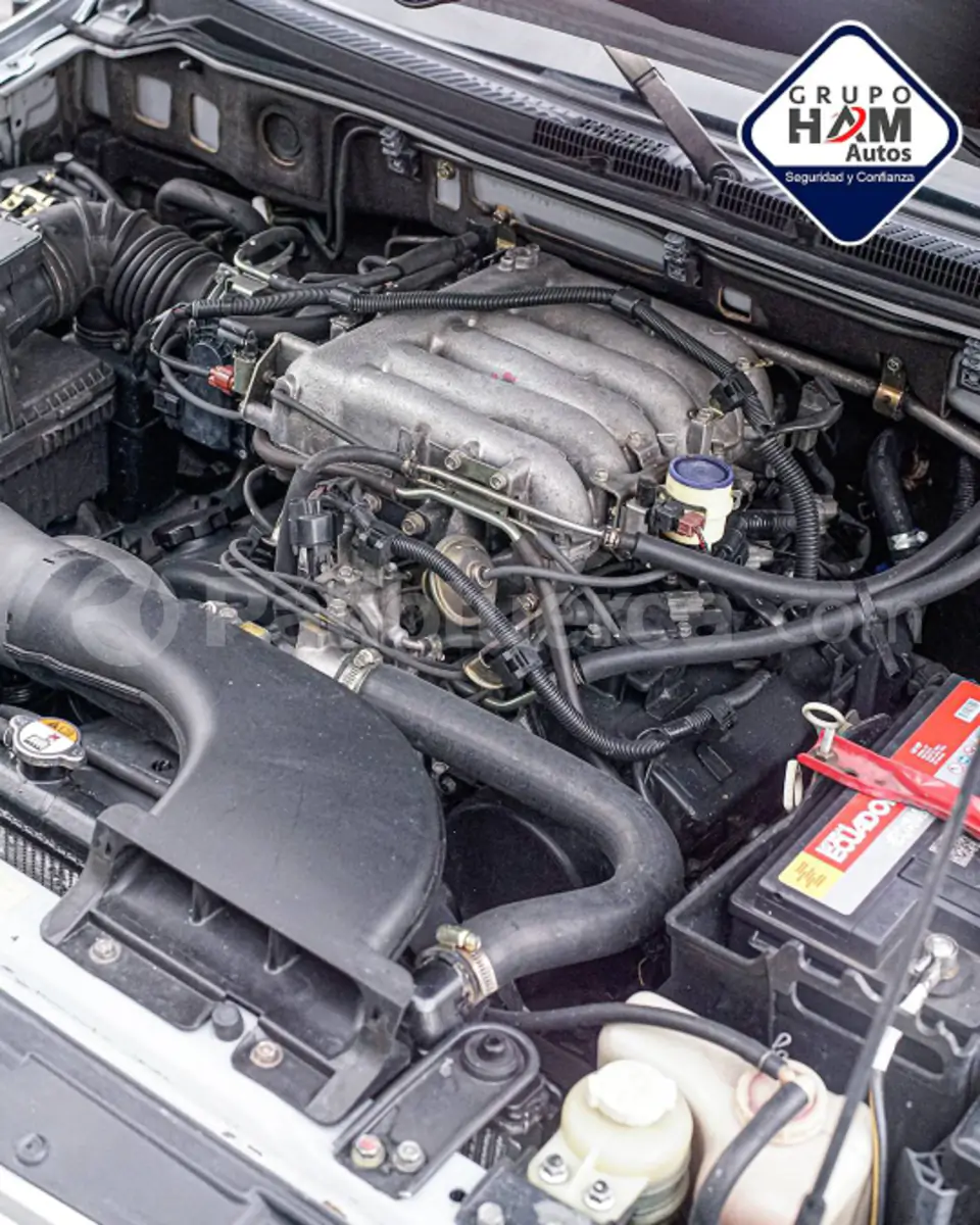 Foto 2 de Mitsubishi Montero 5P