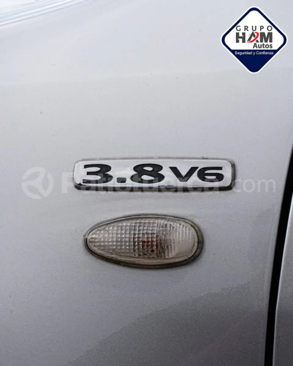 Foto 3 de Mitsubishi Montero 5P