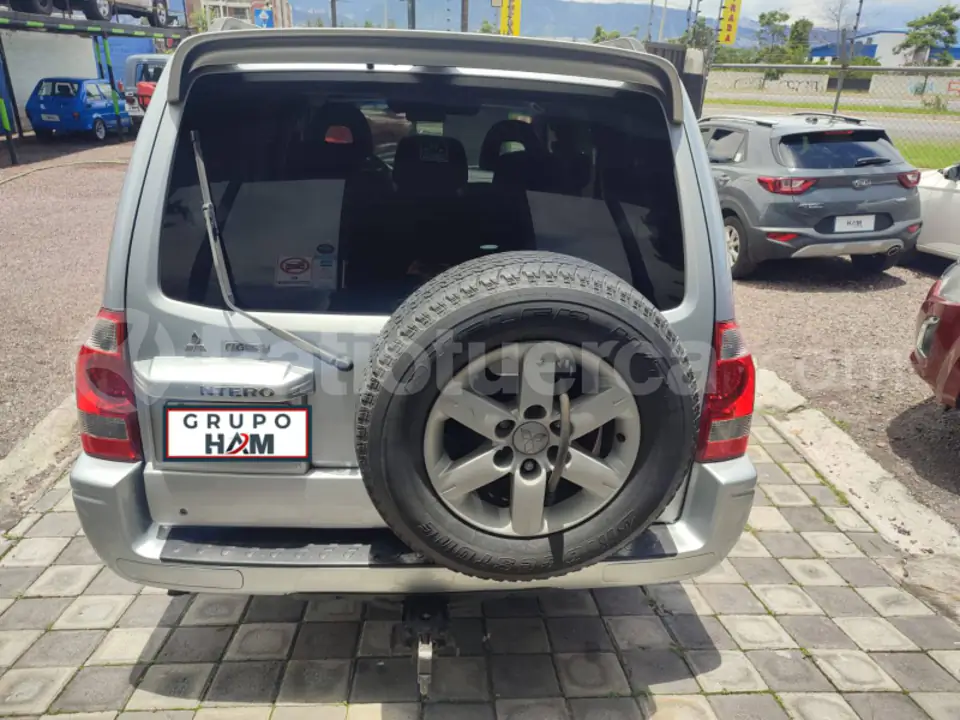 Foto 26 de Mitsubishi Montero 5P