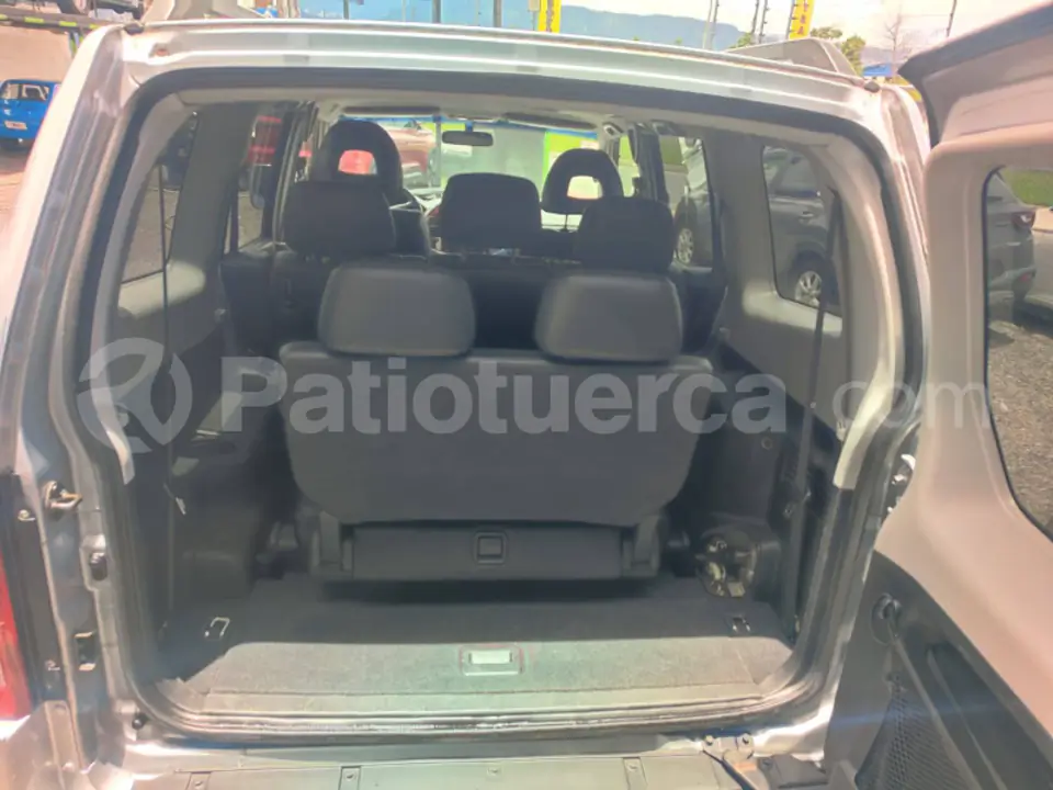 Foto 28 de Mitsubishi Montero 5P