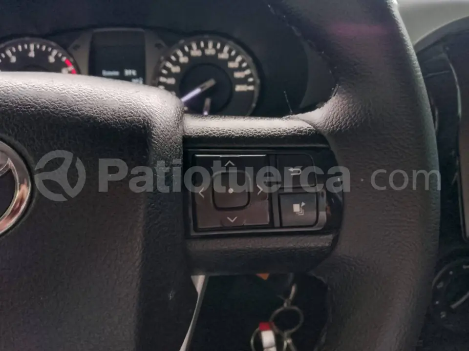 Foto 14 de Toyota Hilux CD 4X4