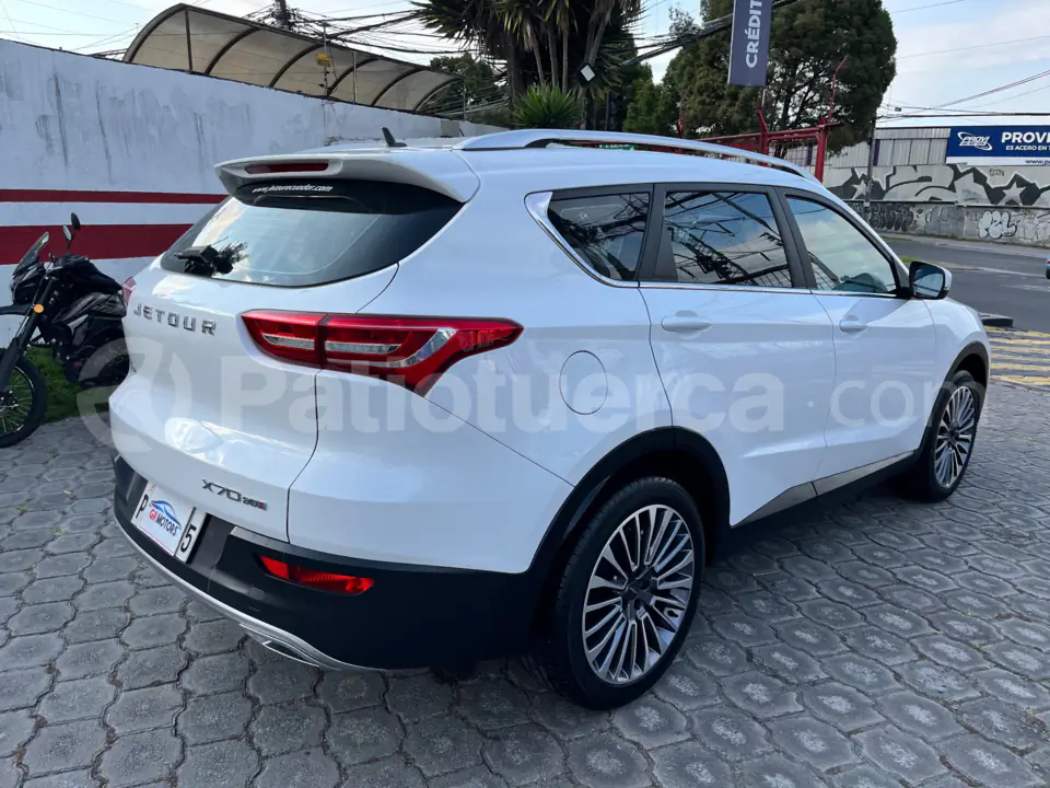 Foto 10 de Jetour X70 I MT 1.5T