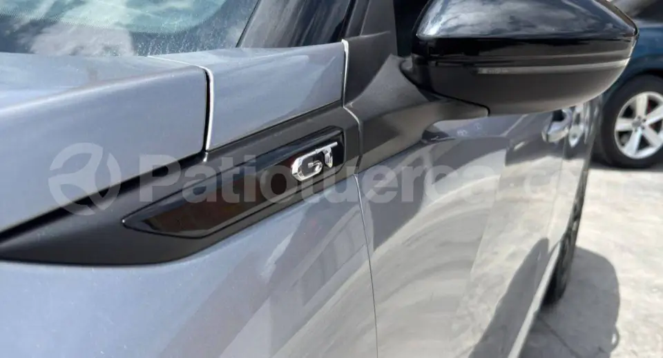 Foto 3 de Peugeot 2008 GT