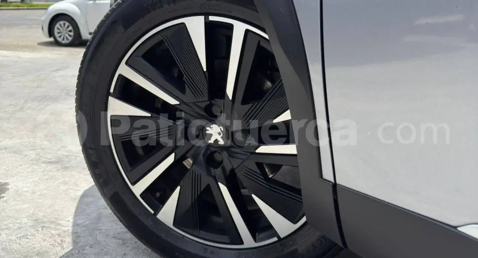 Foto 4 de Peugeot 2008 GT