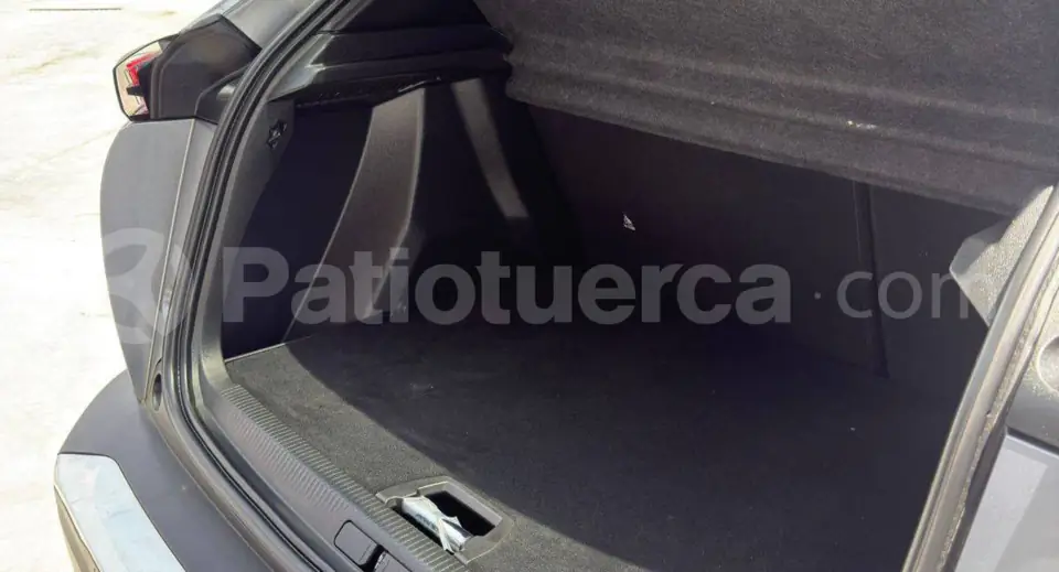 Foto 12 de Peugeot 2008 GT