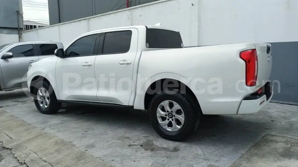 Foto 3 de Great Wall POER