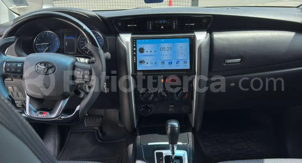 Foto 6 de Toyota New Fortuner