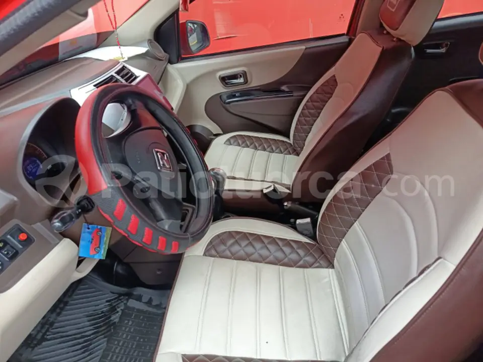 Foto 7 de Zotye Z100