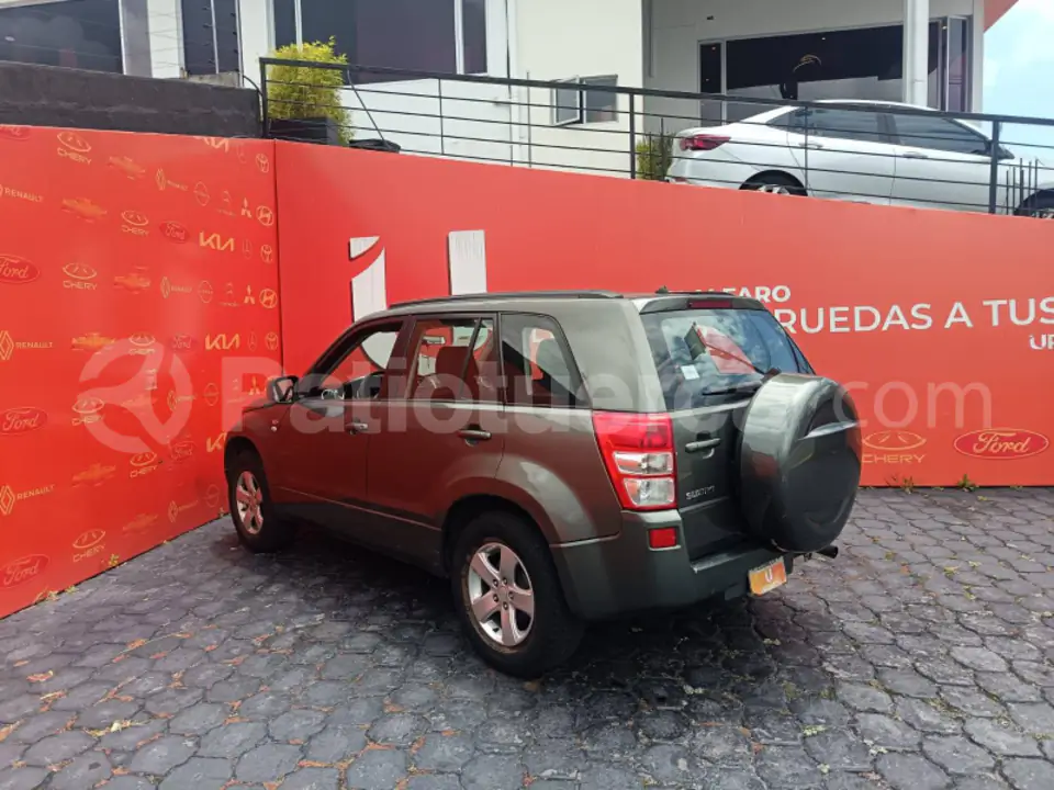 Foto 4 de Suzuki Grand Vitara SZ 2.7