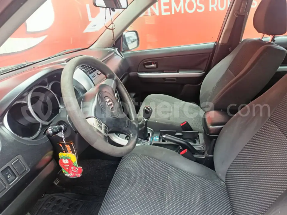 Foto 8 de Suzuki Grand Vitara SZ 2.7