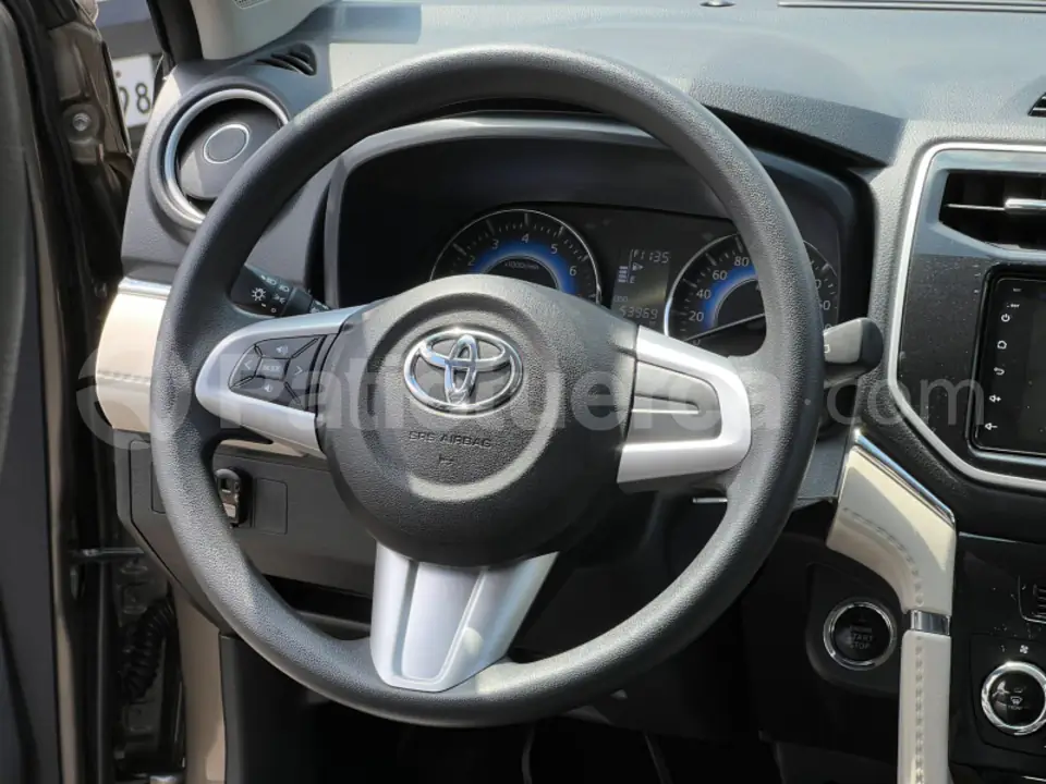 Foto 14 de Toyota Rush