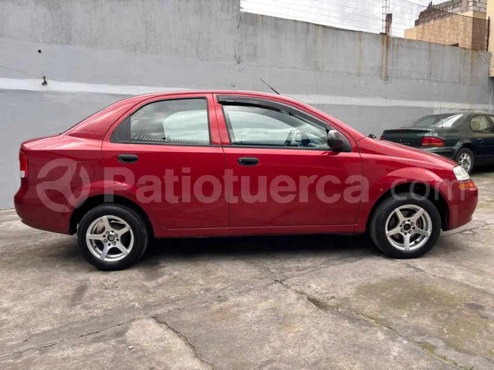 Foto 5 de Chevrolet Aveo Family