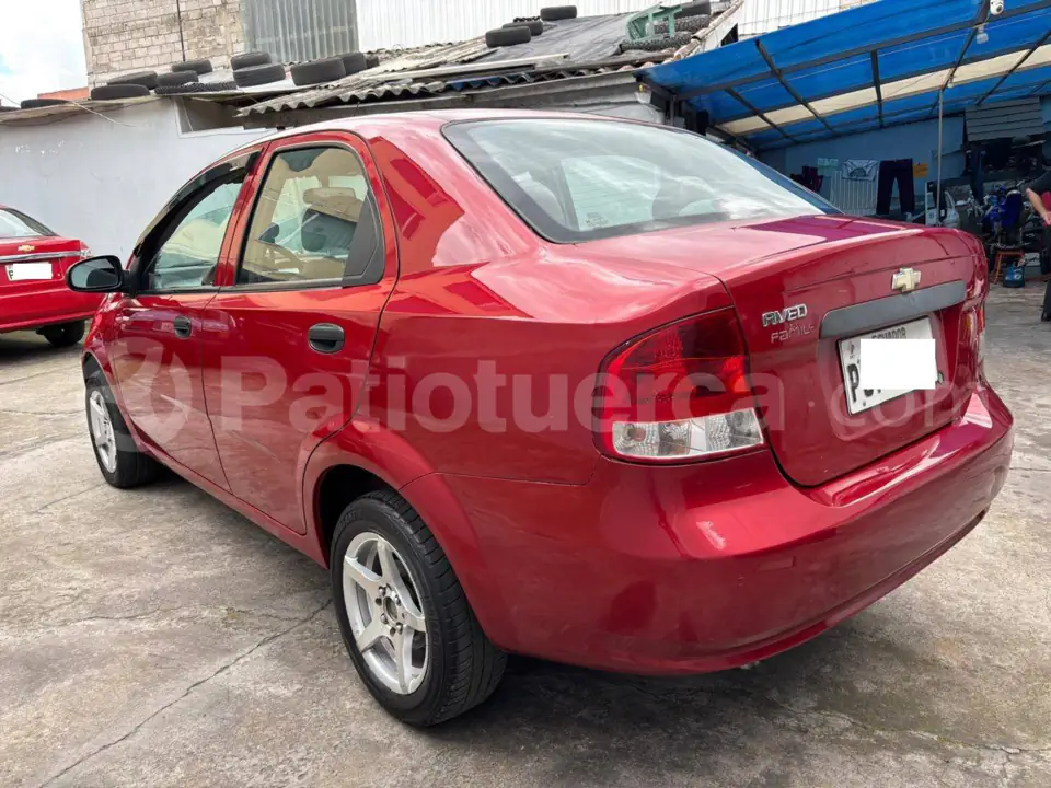 Foto 9 de Chevrolet Aveo Family