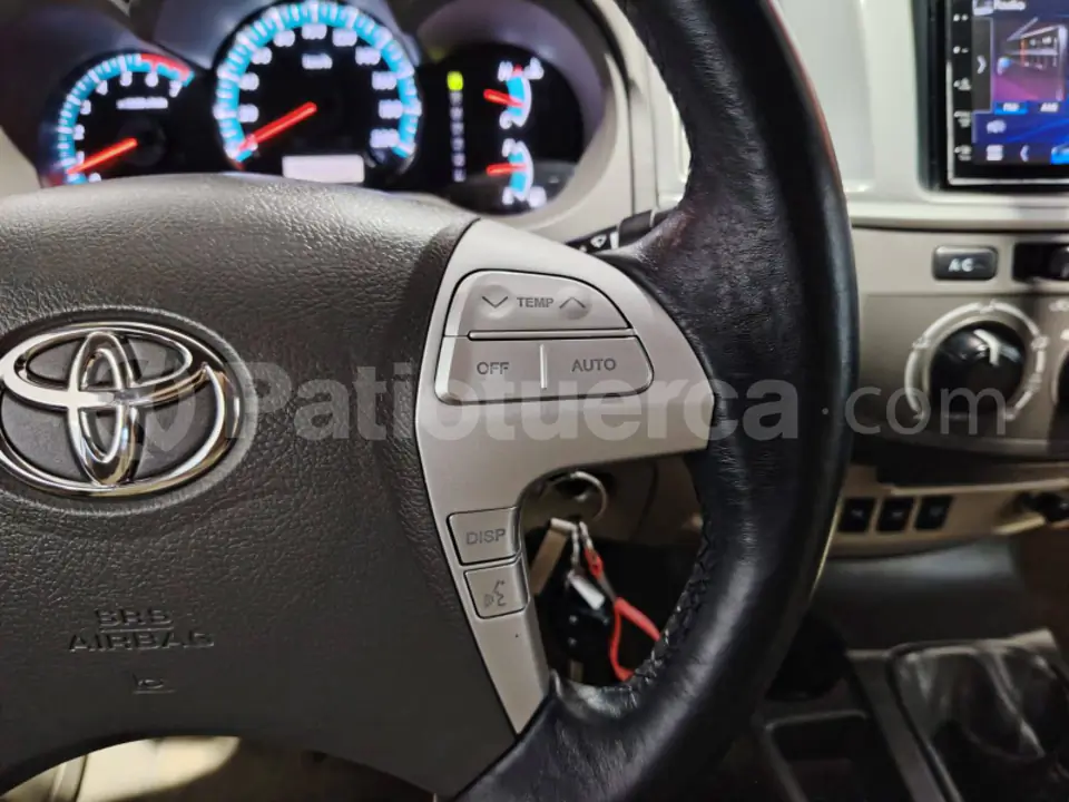 Foto 27 de Toyota Fortuner