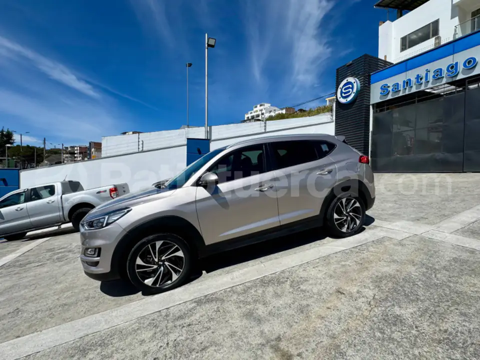Foto 2 de Hyundai TUCSON TL
