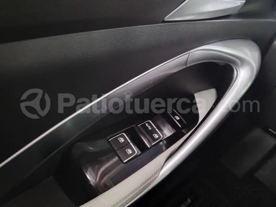 Foto 14 de Chevrolet Captiva