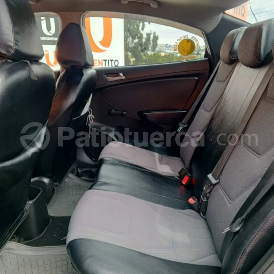 Foto 8 de Hyundai Accent