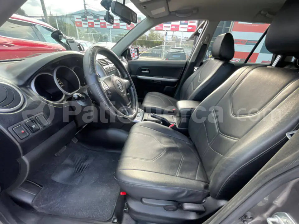 Foto 5 de Suzuki Grand Vitara SZ