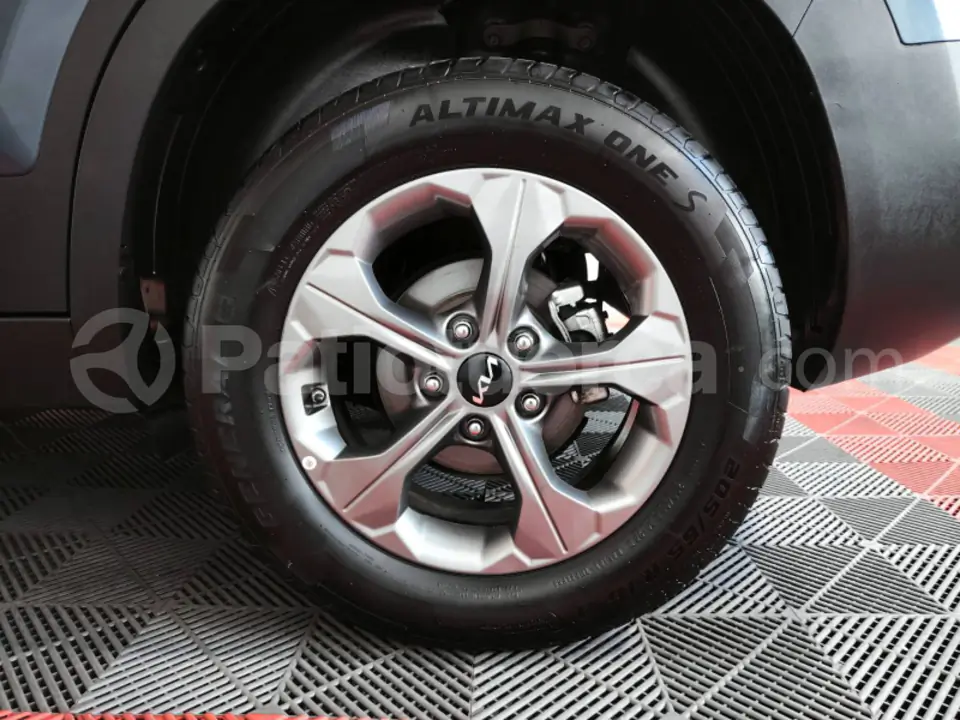 Foto 28 de Kia Seltos LX