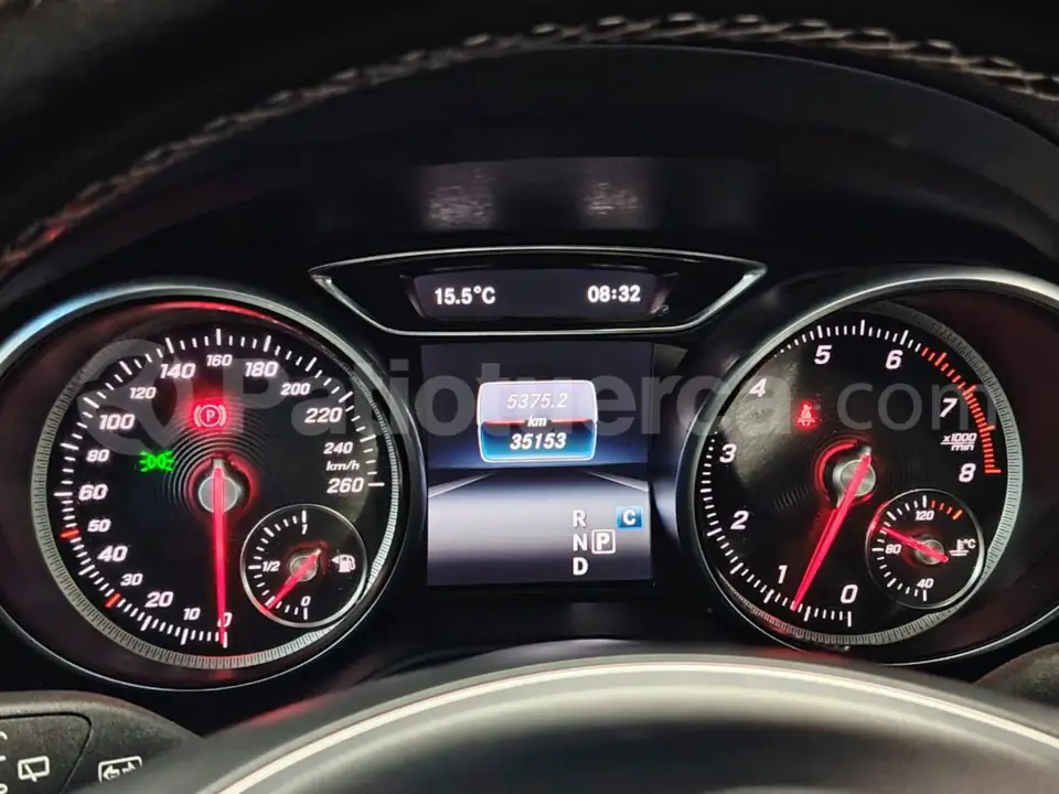 Foto 7 de Mercedes Benz GLA 180