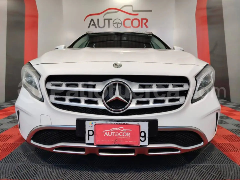 Foto 15 de Mercedes Benz GLA 180