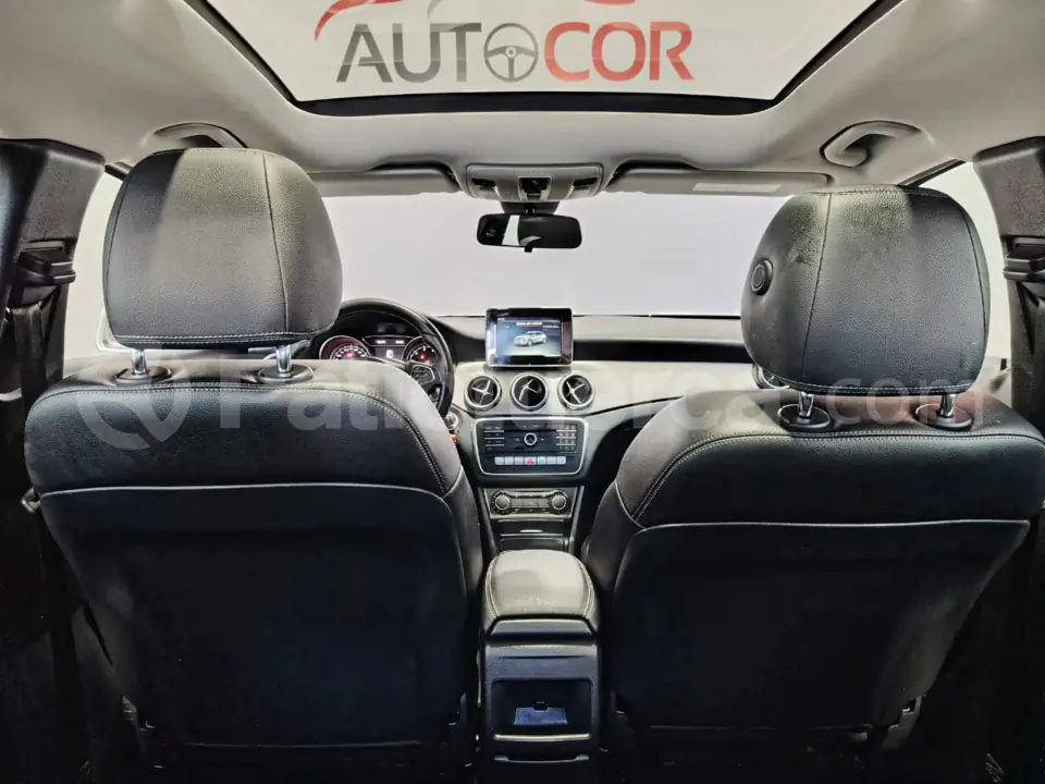 Foto 26 de Mercedes Benz GLA 180