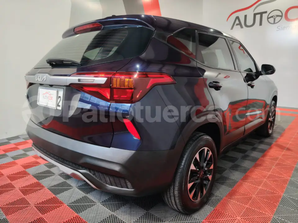 Foto 8 de Kia Seltos LX