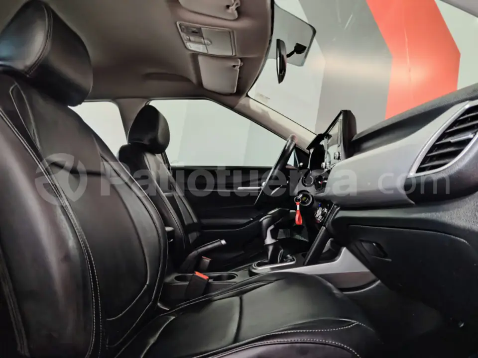 Foto 17 de Kia Seltos LX