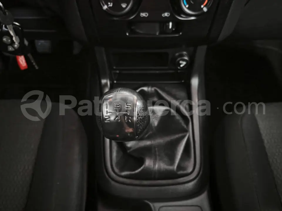 Foto 9 de Chevrolet D MAX CRDI FULL 2.5.