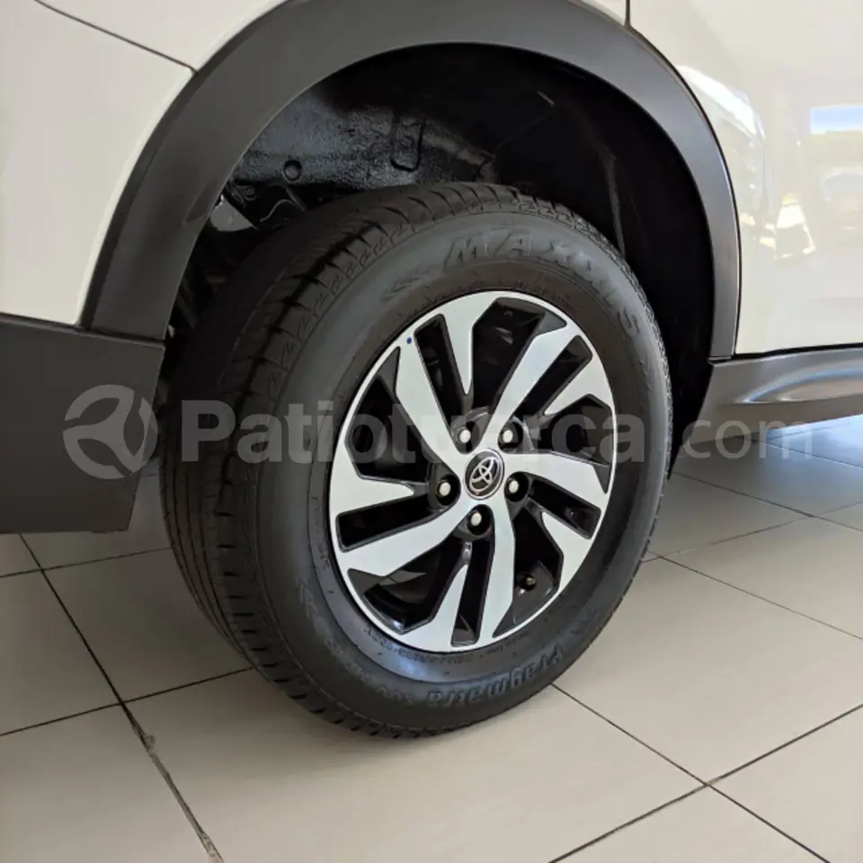 Foto 16 de Toyota Rush