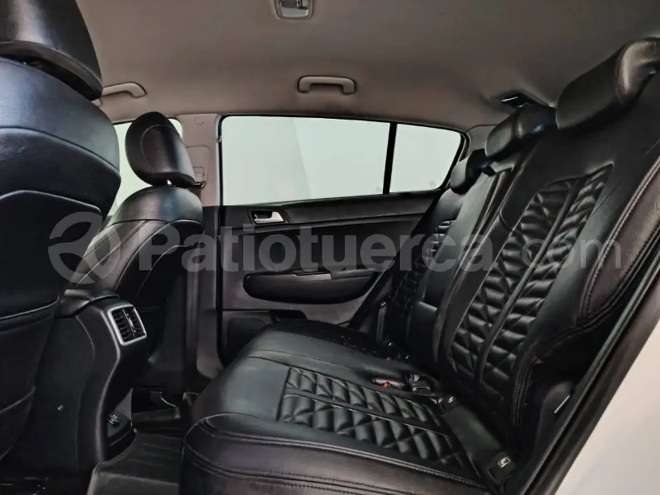 Foto 12 de Kia Sportage LX
