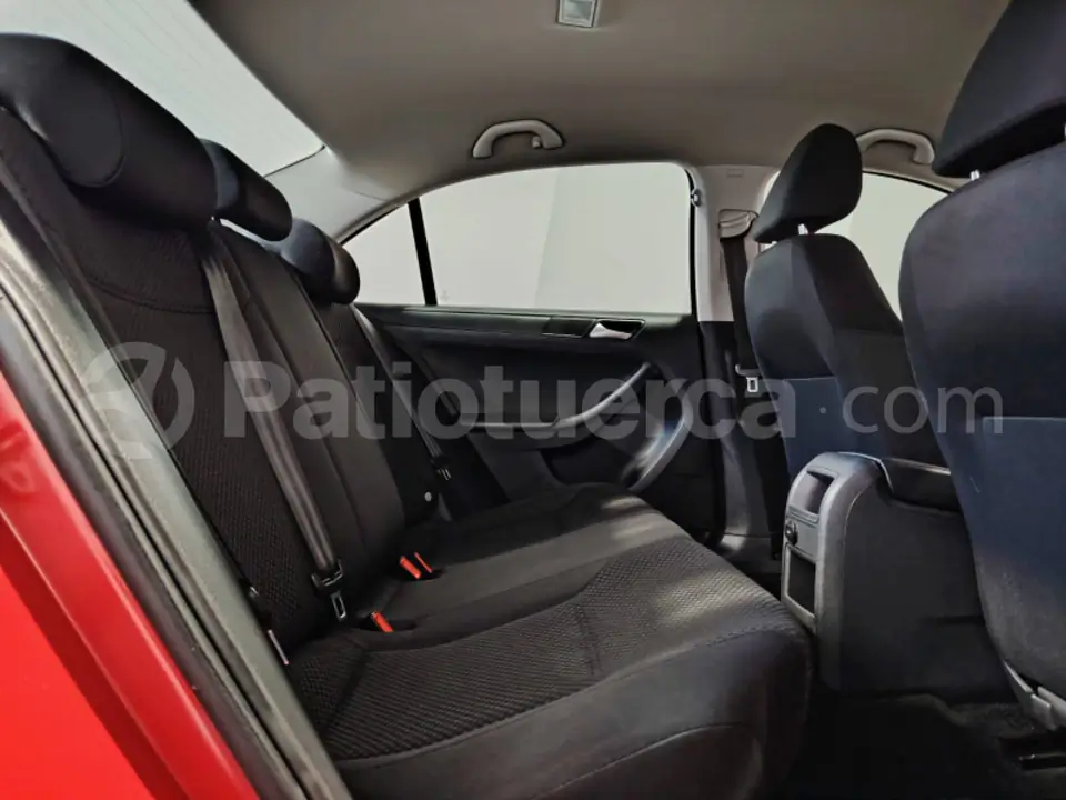 Foto 12 de Volkswagen Jetta