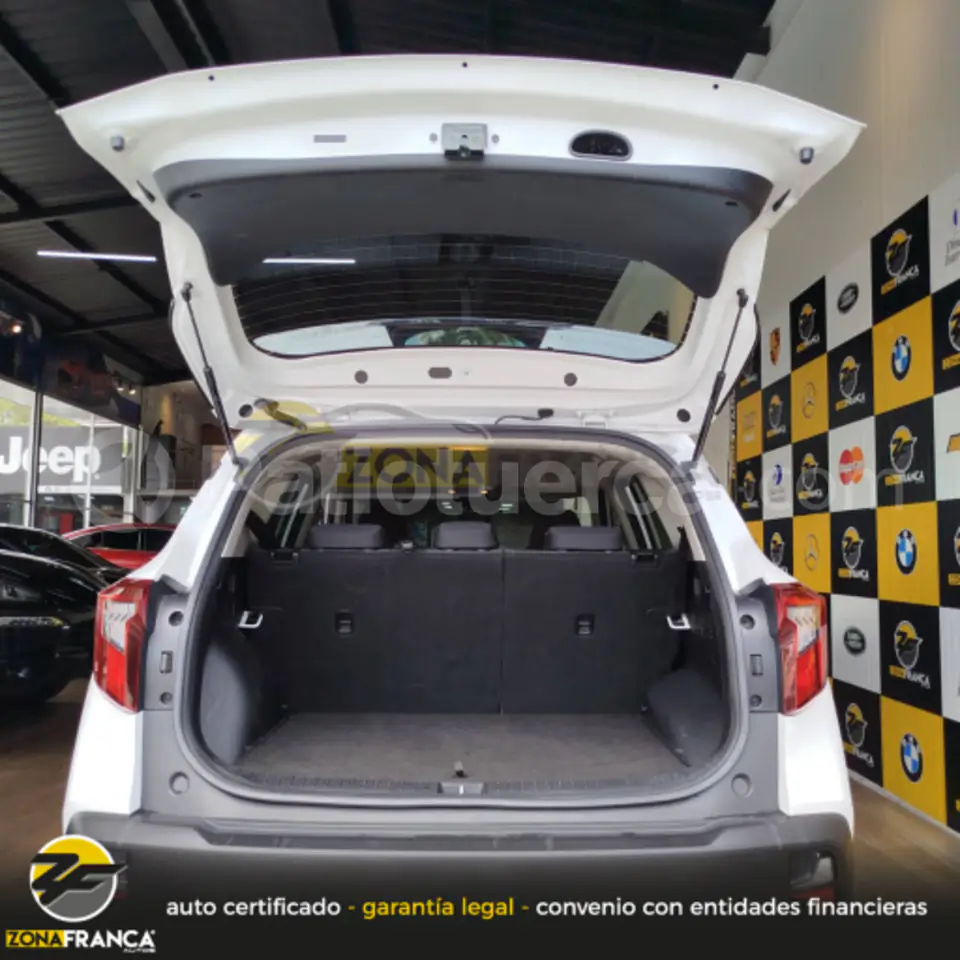 Foto 7 de Kia Seltos LX