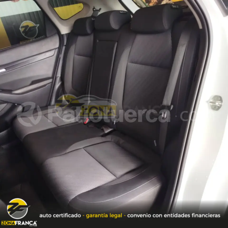 Foto 10 de Kia Seltos LX