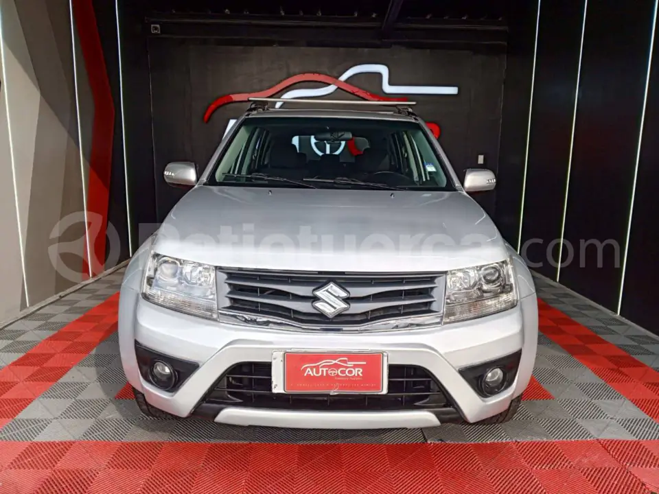 Foto 3 de Suzuki Grand Vitara SZ