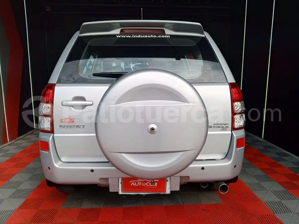 Foto 8 de Suzuki Grand Vitara SZ
