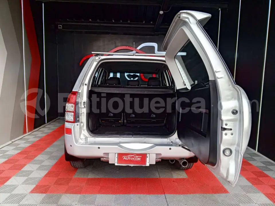 Foto 11 de Suzuki Grand Vitara SZ