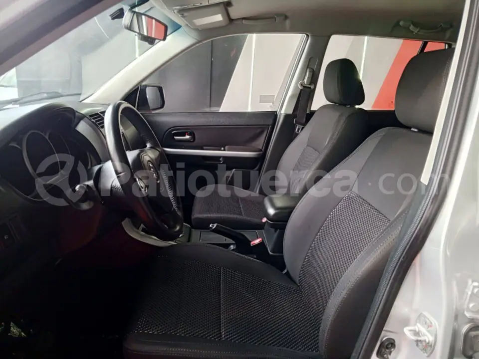 Foto 15 de Suzuki Grand Vitara SZ