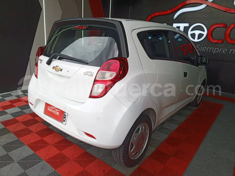 Foto 7 de Chevrolet Spark