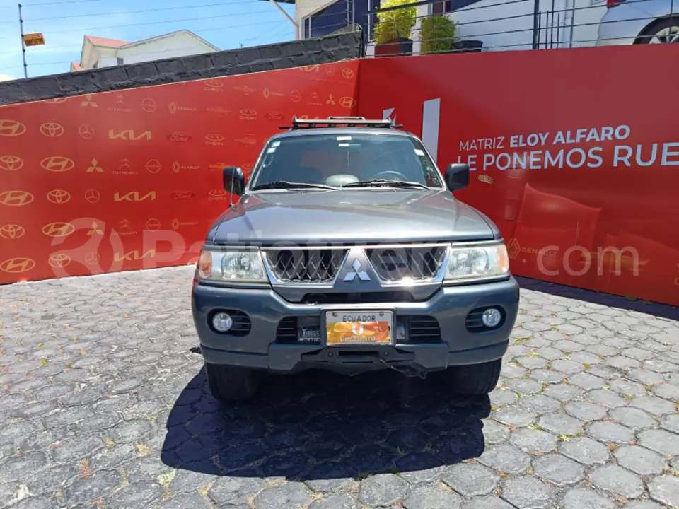 Foto 1 de Mitsubishi Montero Sport